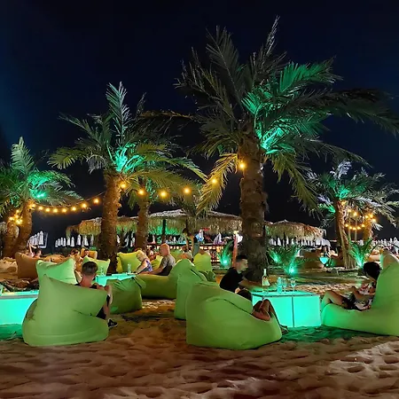 Апартамент Dolce Aparts Royal Palm Свети Влас